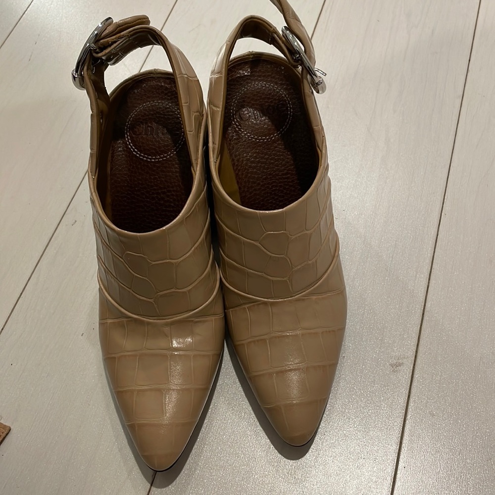 Chloe wave sling back heels